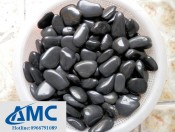 Sỏi đen bóng tự nhiên;